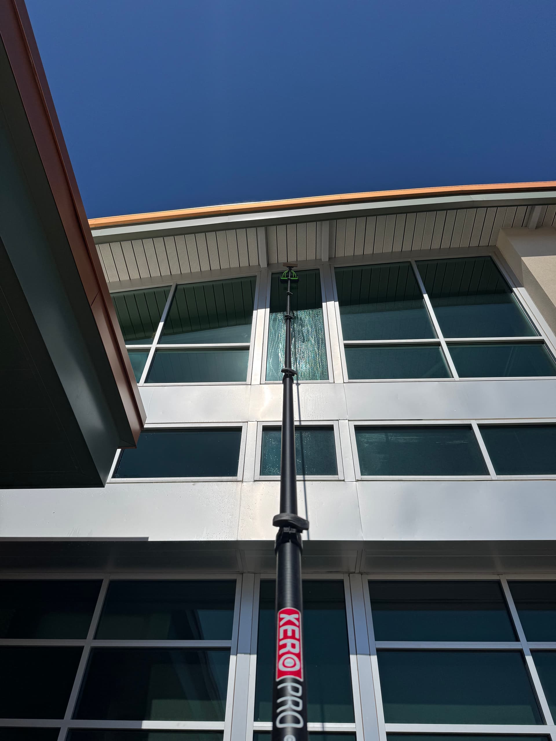 Commercial Window Cleaning That Makes Your Building Look Sharp image